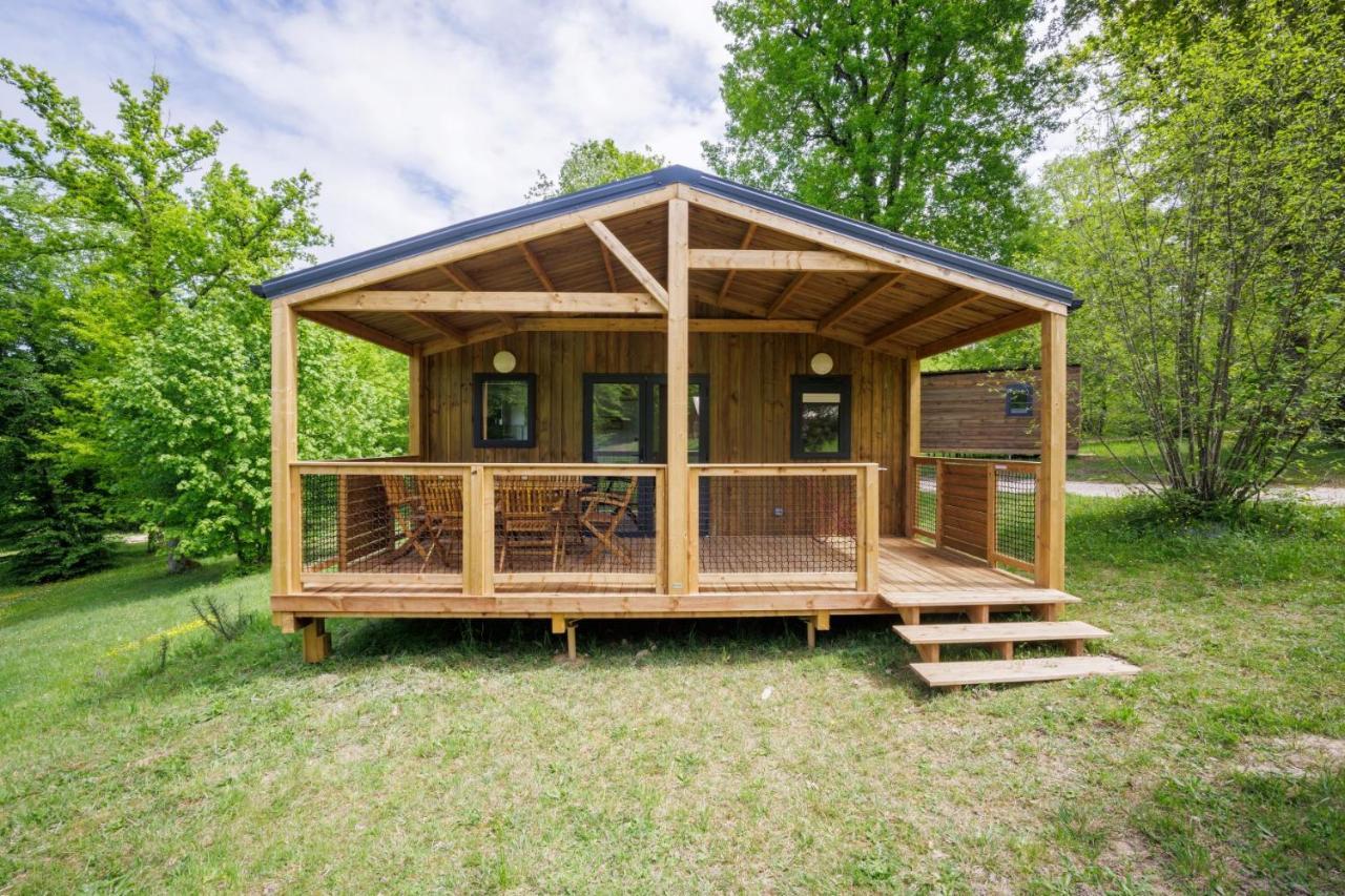 La Clairiere - Ecolieu De Vacances Lamothe-Fenelon Exterior foto